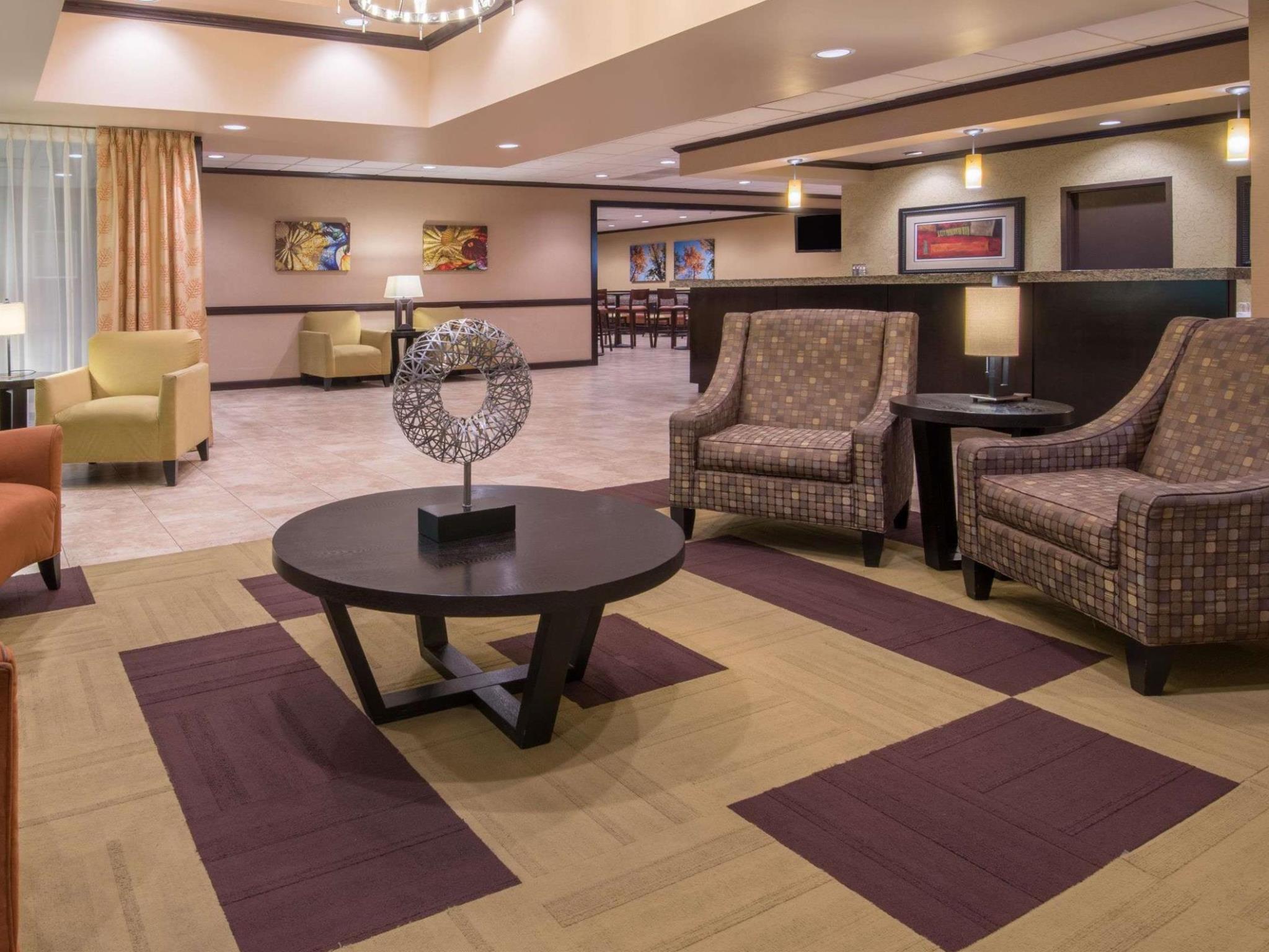 Wyndham Garden Oklahoma City Resort & Conference Hotel Near Airport, Fairgrounds Paycom & I40 Buitenkant foto
