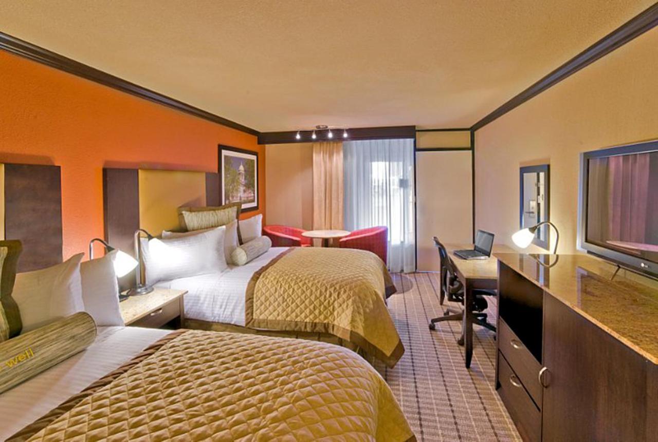 Wyndham Garden Oklahoma City Resort & Conference Hotel Near Airport, Fairgrounds Paycom & I40 Kamer foto